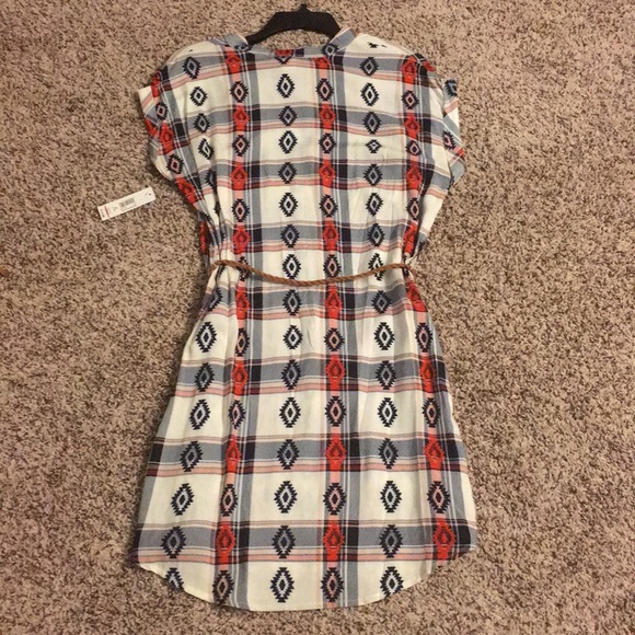 Dress - Picture 3 of 4